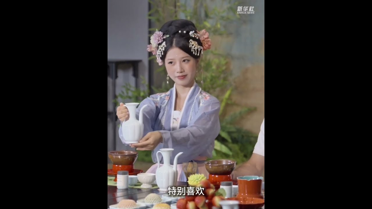 这才叫国潮丨喝出一杯中式浪漫