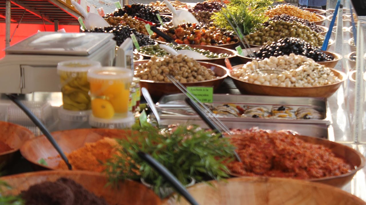 Chez Matthieu - Marché : Olives, Tapenades et Fruits secs - Aux Alentours de Montpellier - 2016