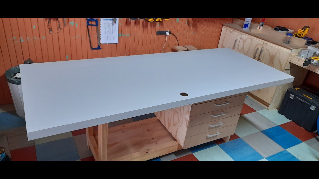 Como tapacantear una puerta de madera con formica