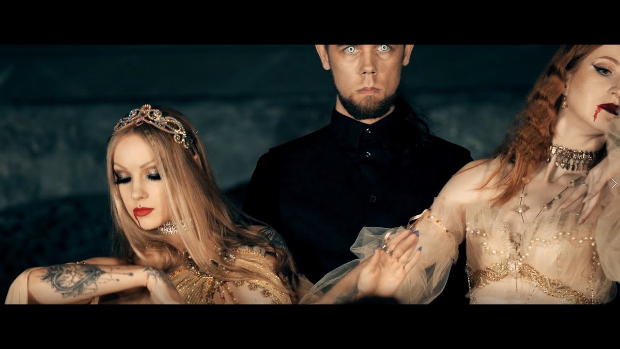 Brides of Dracula ★ La Serpent Star ★ Vampire Dance