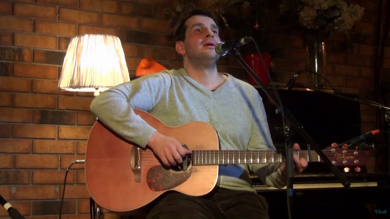 Пётр Налич и Иван Жук в арт-кафе 