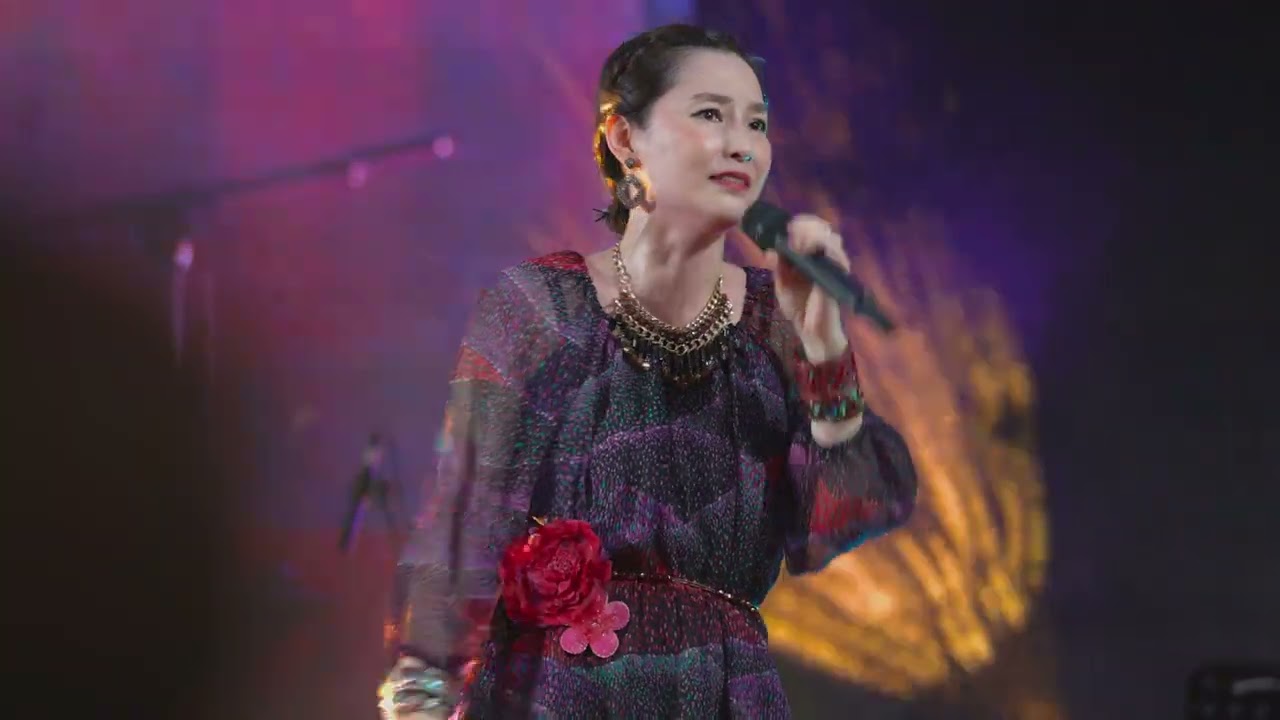 爱情一阵风 - 小鳳鳳 (童欣) [4K]