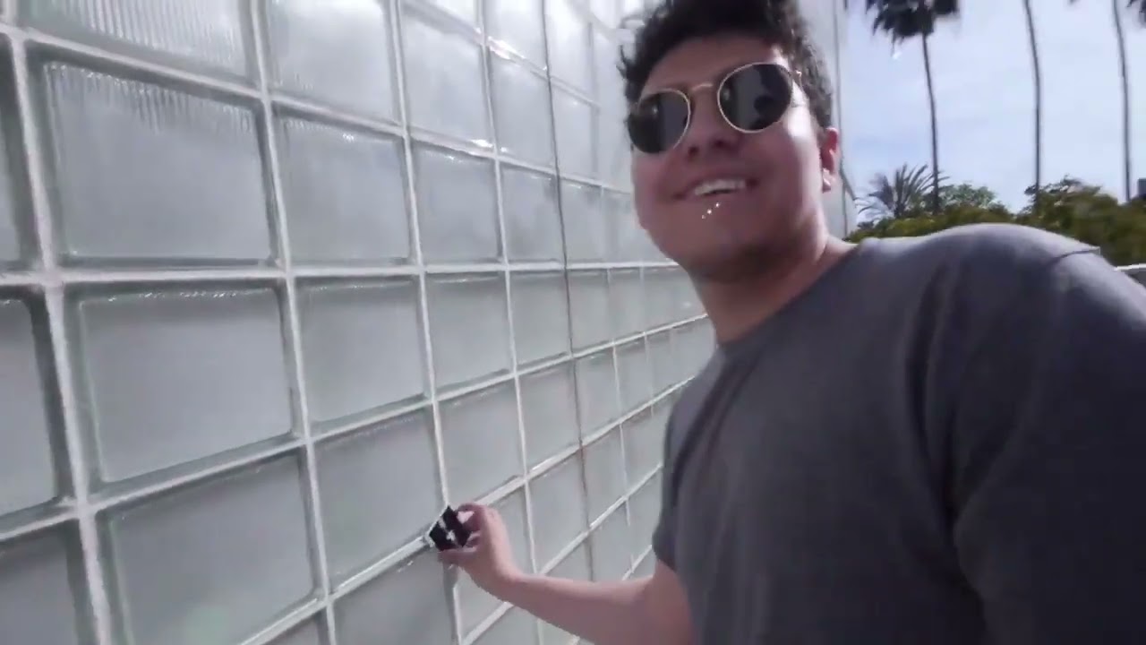 Sponsored Cardist: Franky Morales