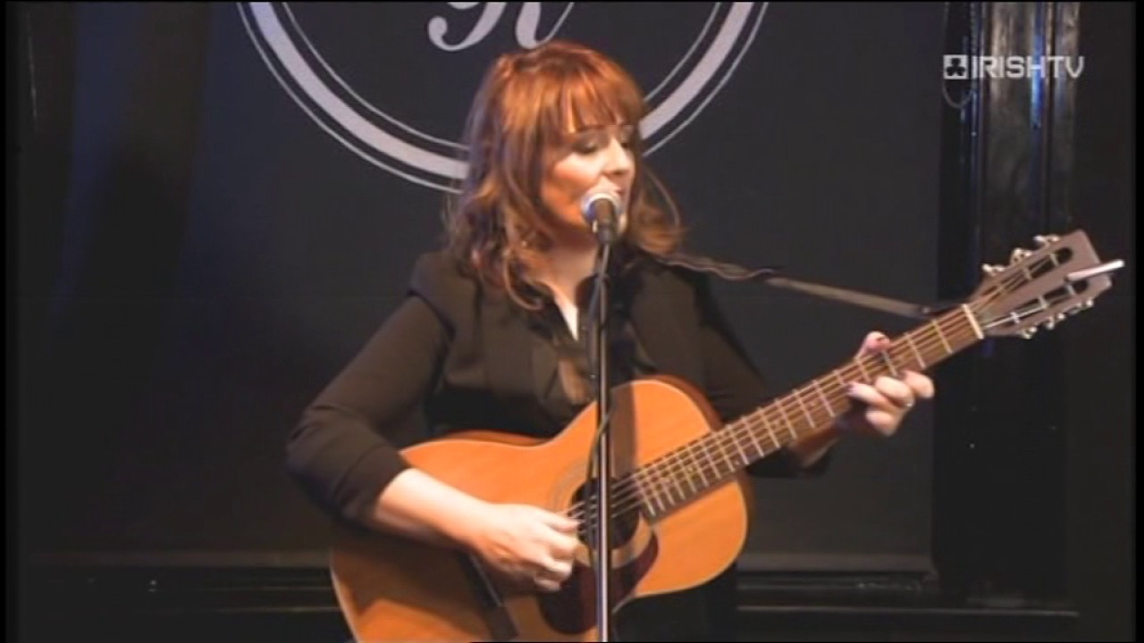 Una Clarkin - LIttle Bird