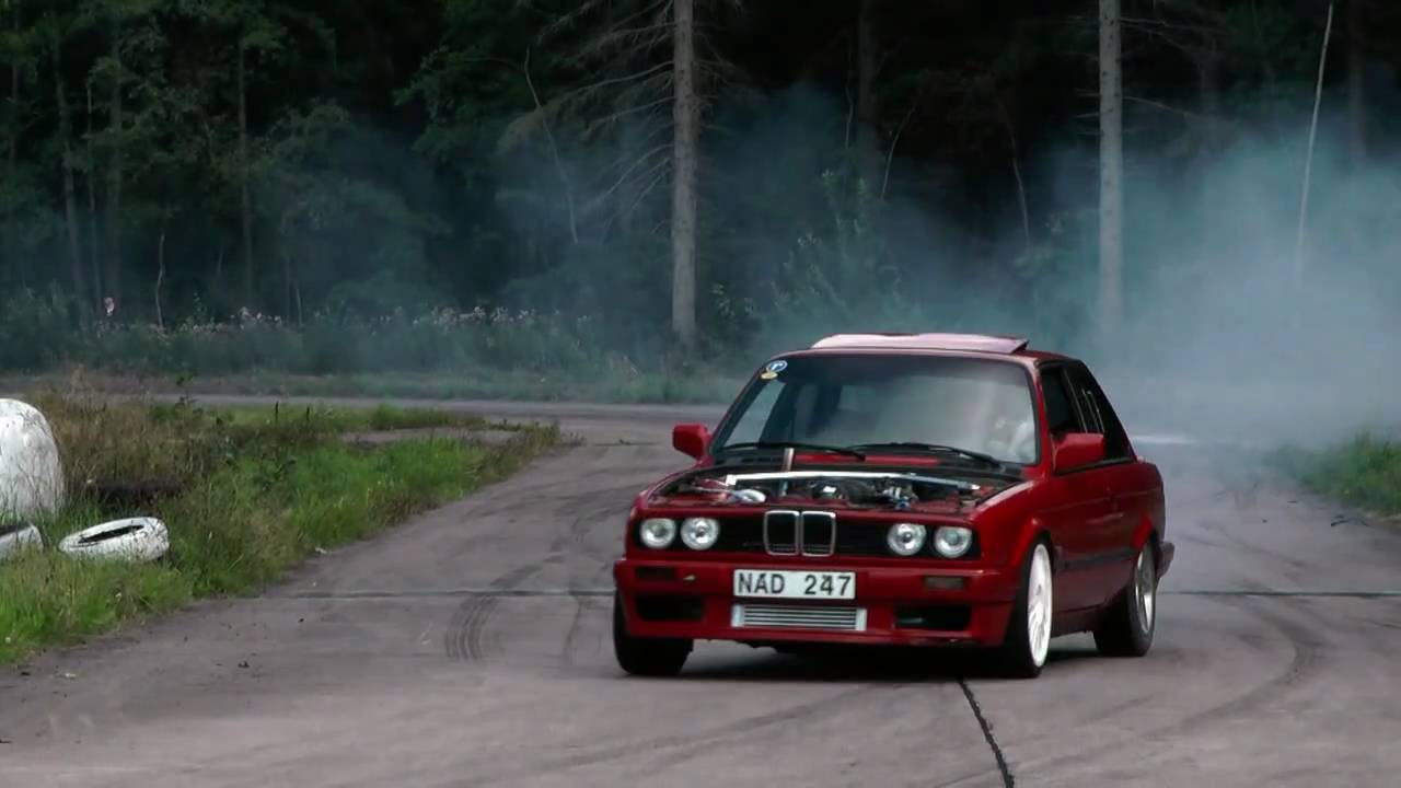 BMW Turbo drifting