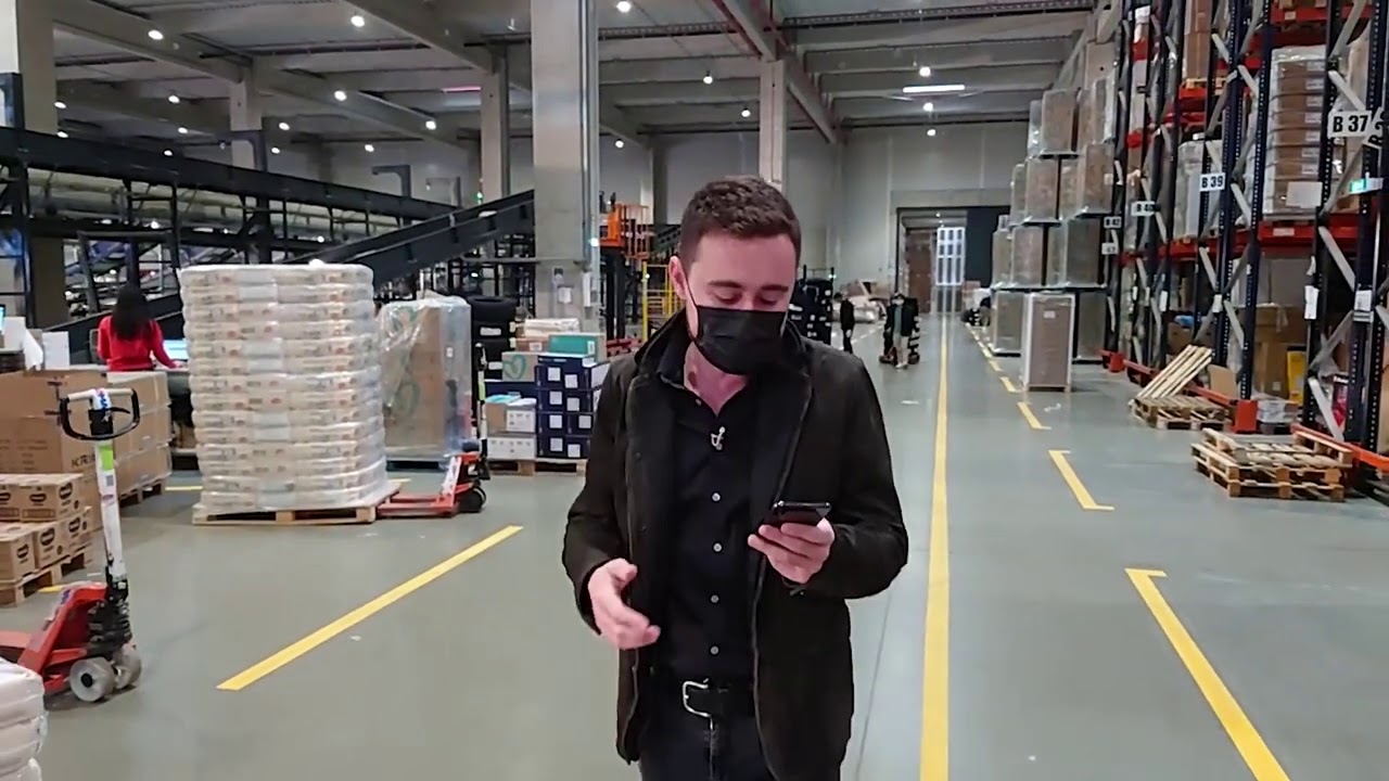 La pas prin depozitul eMAG