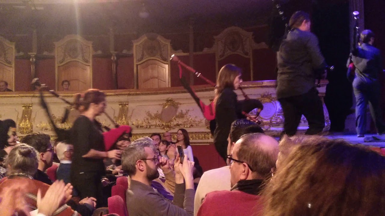 Marcha do entrelazado de Allariz *Carlos Núñez * Valencia 2019 Teatro Olympia