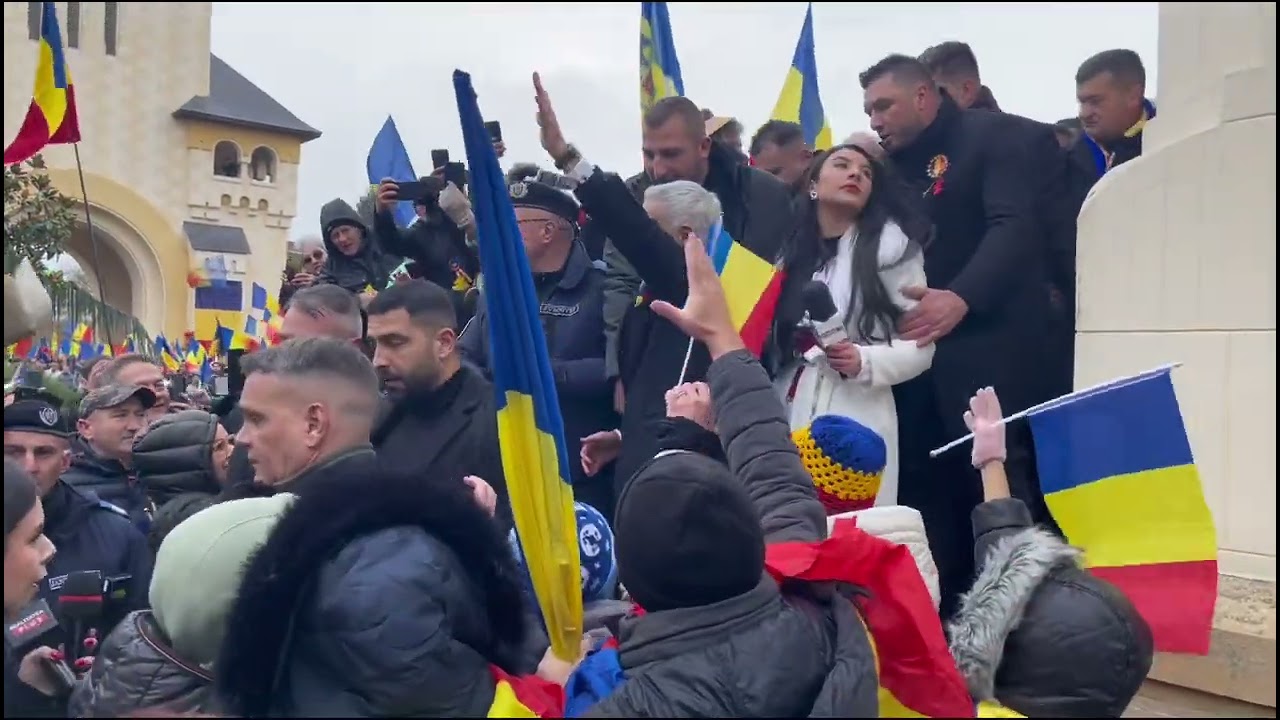 1 Decembrie la Alba Iulia, confiscat de Georgescu, Şoşoacă și Simon