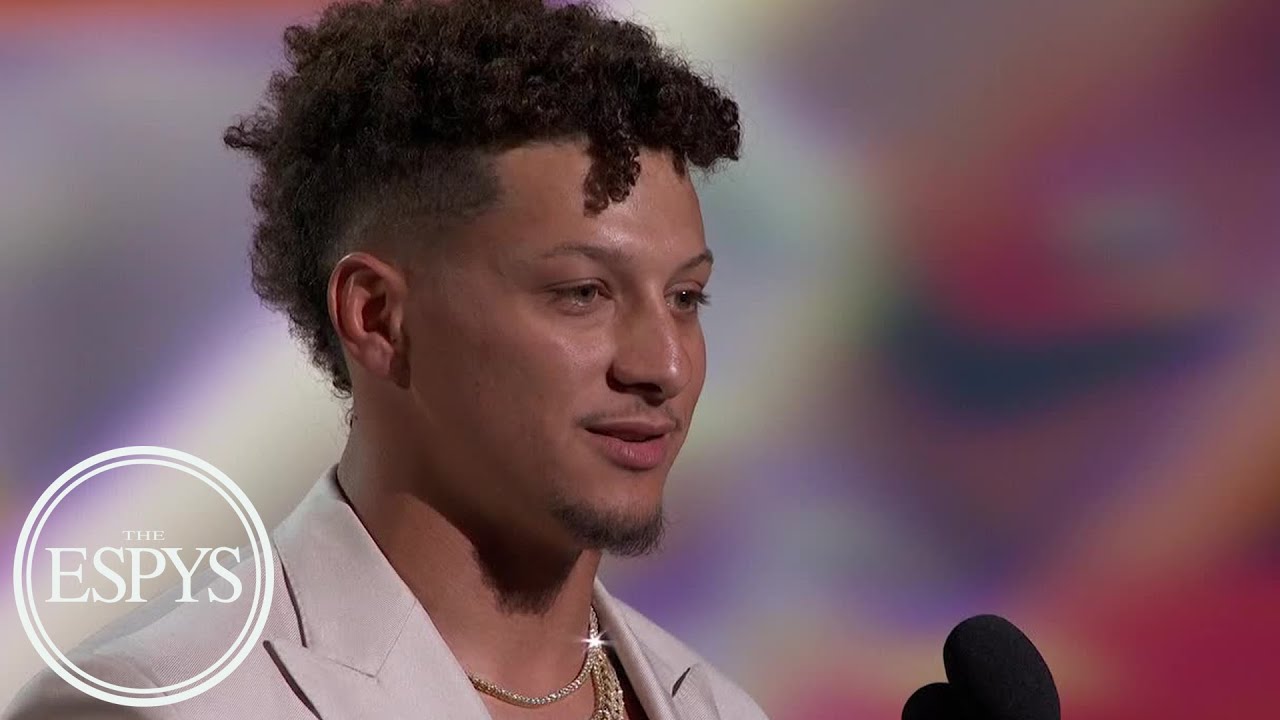 Patrick Mahomes thanks Chiefs teammates for making him &lsquo;look good&rsquo; | 2023 ESPYS