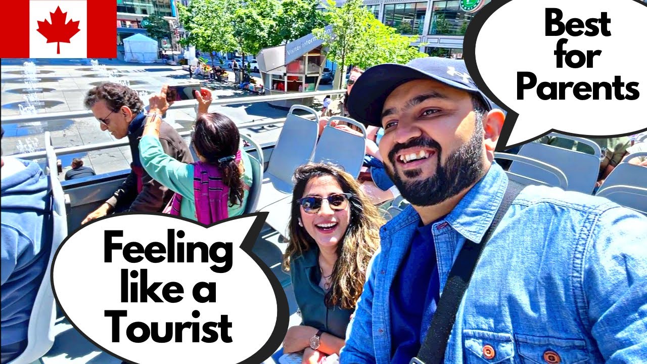 Toronto City Tour In a HOHO Bus | Most Touristy Thing You Can DO in Toronto | Canada Hindi Vlog 🇨🇦