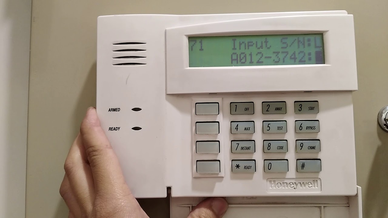 Programar sensor magnetico y moviento en panel vista 50P