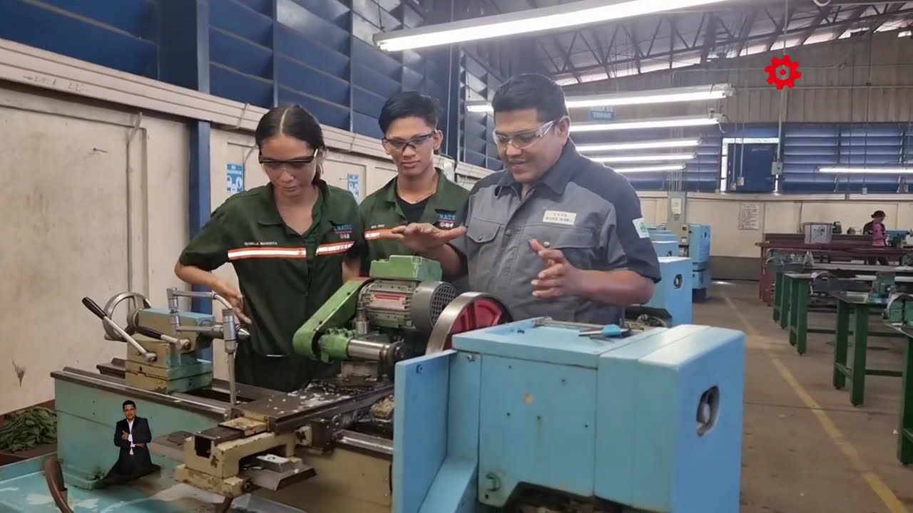 Montaje del Dispositivo para rectificar piezas cilindricas en el torno paralelo💓👌#tech #tecnolog&iacute;a