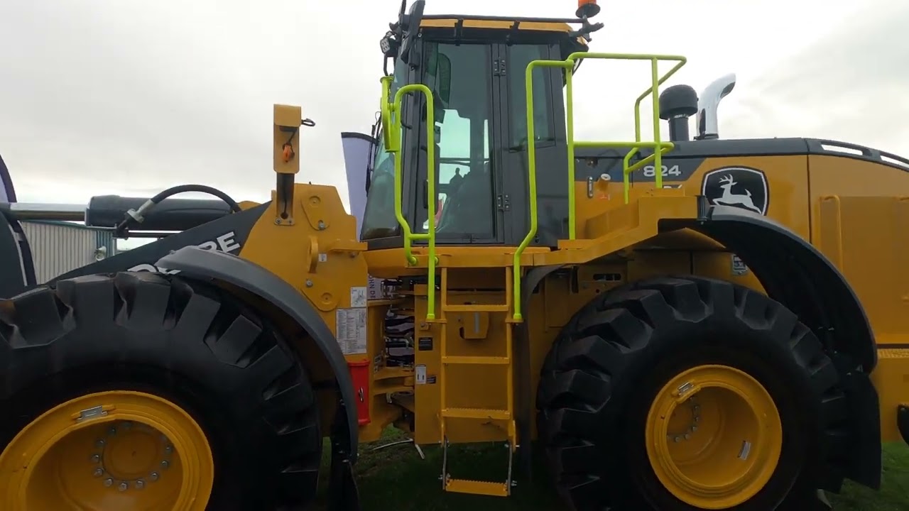 2023 John Deere 824P 4WD 9.0 Litre 6-Cyl Diesel Articulated Wheel Loader (343 HP)