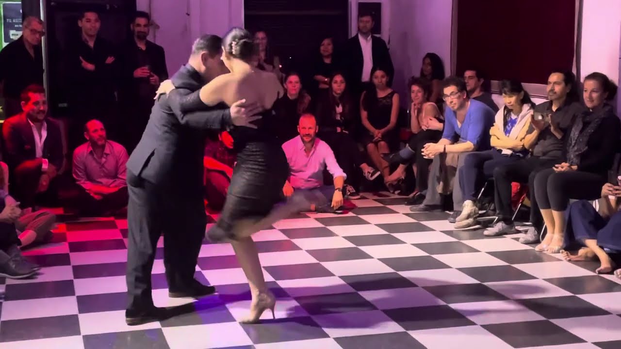 Los Campeones Mundiales 2024 Brenno Marques Lucas y Fati Caracoch @ Milonga Tango Bar 8/29/24 #2🔔