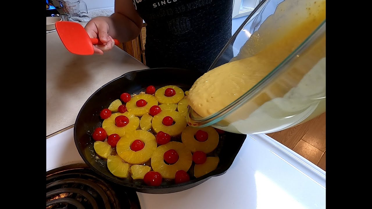 Pineapple Upside Down Cake in Cast Iron Skillet - How to make cast Iron dessert