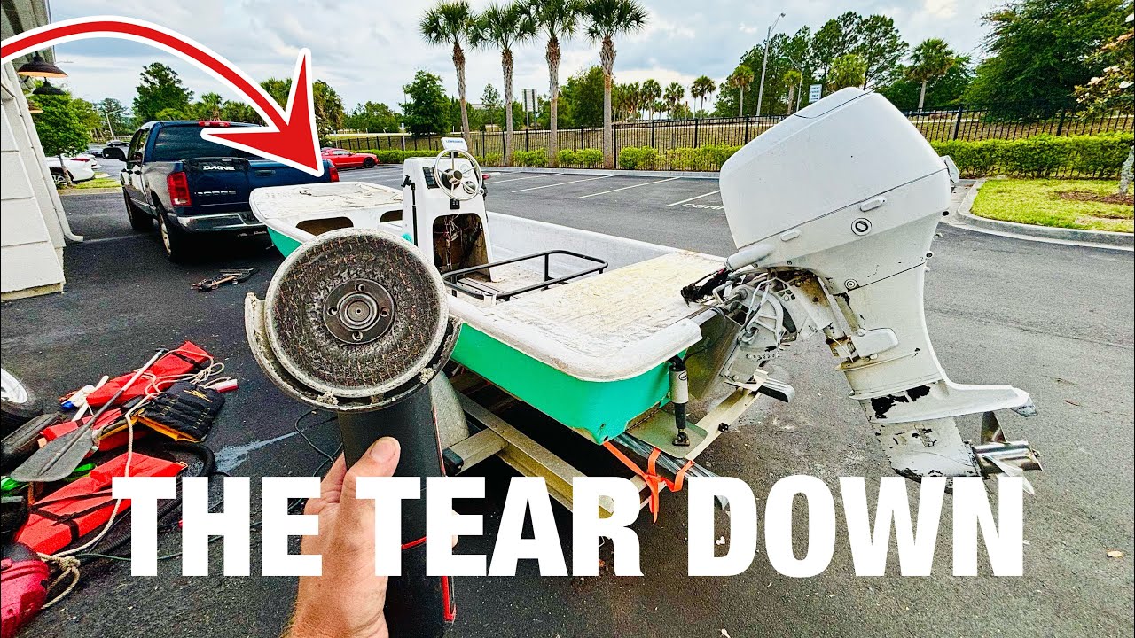 PROJECT SKIFF : Rebuilding my Carolina skiff J16 - tearing down everything to rebuild : part 1 of 3