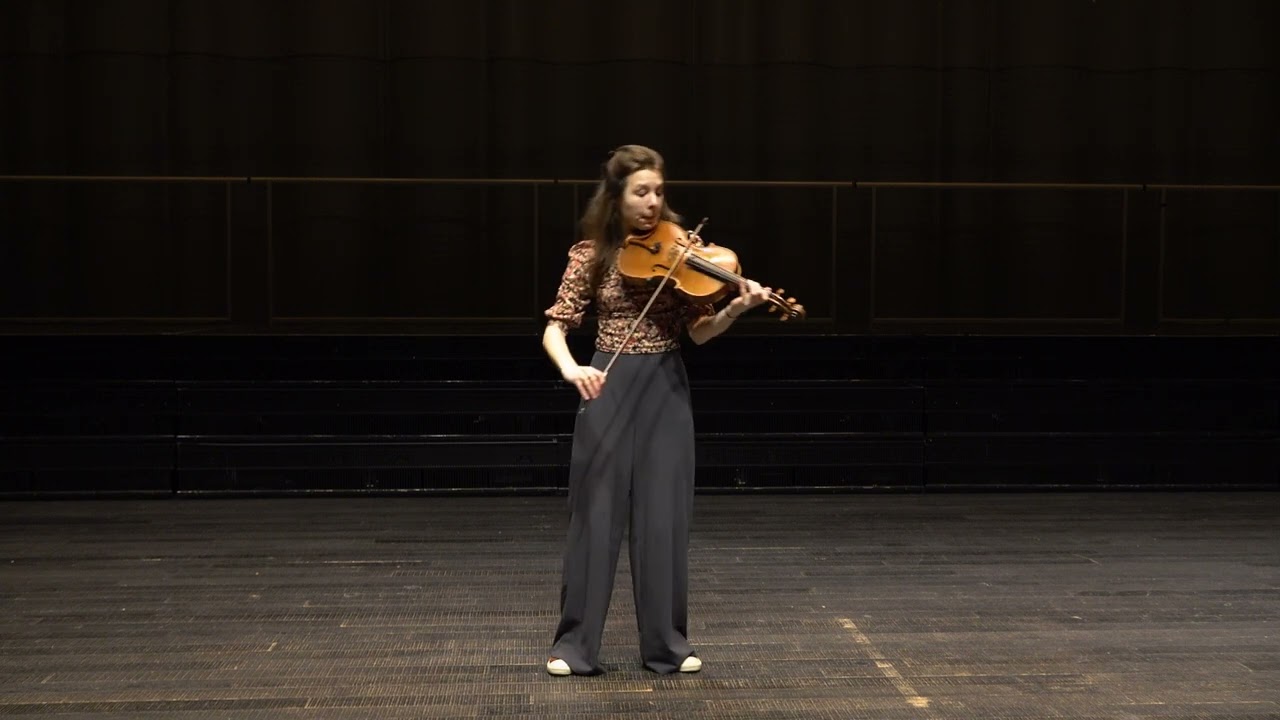 J. S. Bach - Partita no. 2 BWV 1004: Sarabanda, arr. for Viola/Kinga Wojdalska