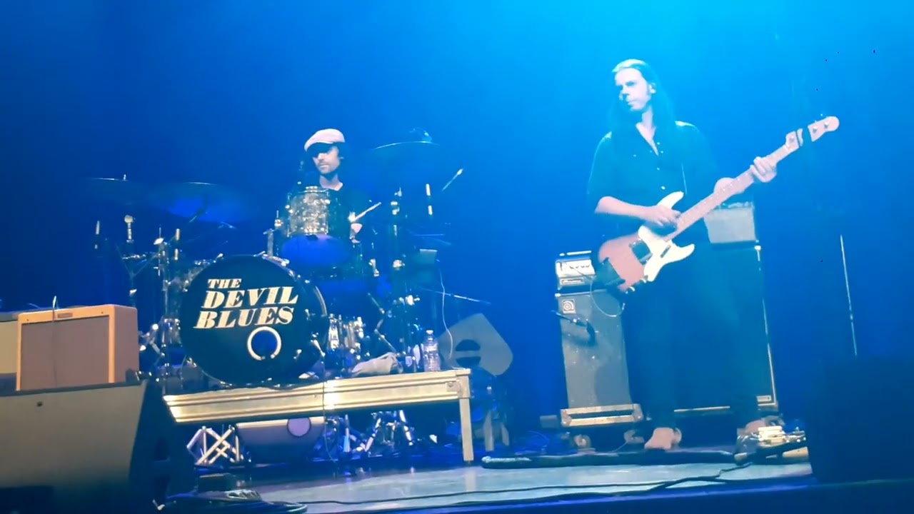 MANU LANVIN AND THE DEVIL BLUES(1ERE PARTIE NUIT DU BLUES A ST-CHAMOND)SAM.21 OCTOBRE 2023 VIDEO 02