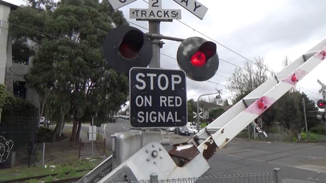 Toorak Rd Level Crossing, Kooyong