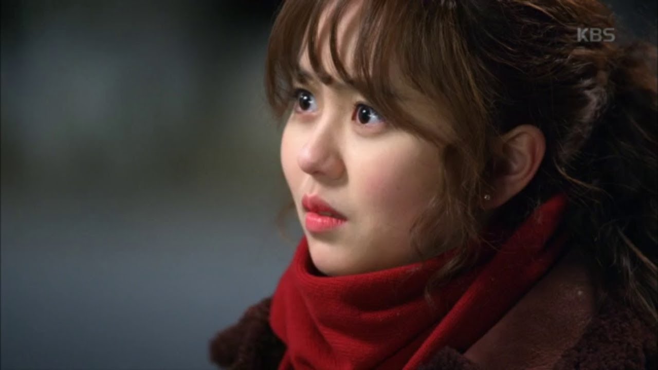 라디오 로맨스 - 김소현, 갑작스러운 윤두준 입맞춤에 ‘당황’ 하며 ‘부정’.20180220