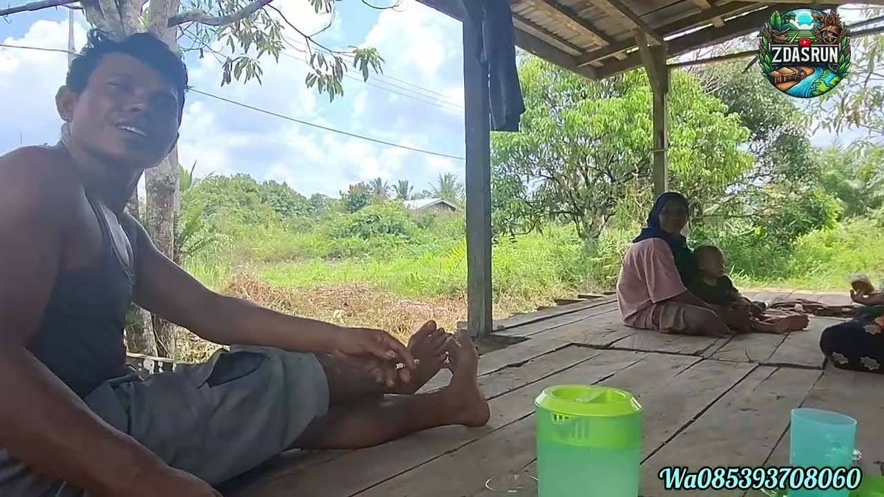 PERTAMA KALINYA MAS YUDI MENEPATI RUMAH TRANSMIGRASI BERSAMA KELUARGA  SP 8 