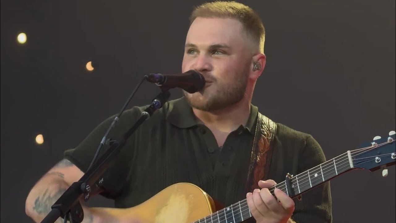 Zach Bryan &lsquo;Plastic Cigarettes&rsquo; LIVE in Dublin, Ireland
