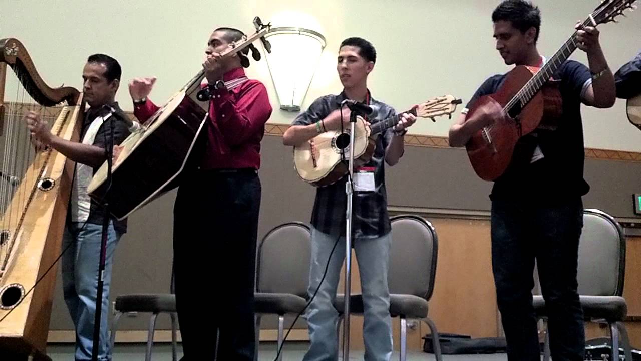 2012 Mariachi Spectacular El Son Del Sapo