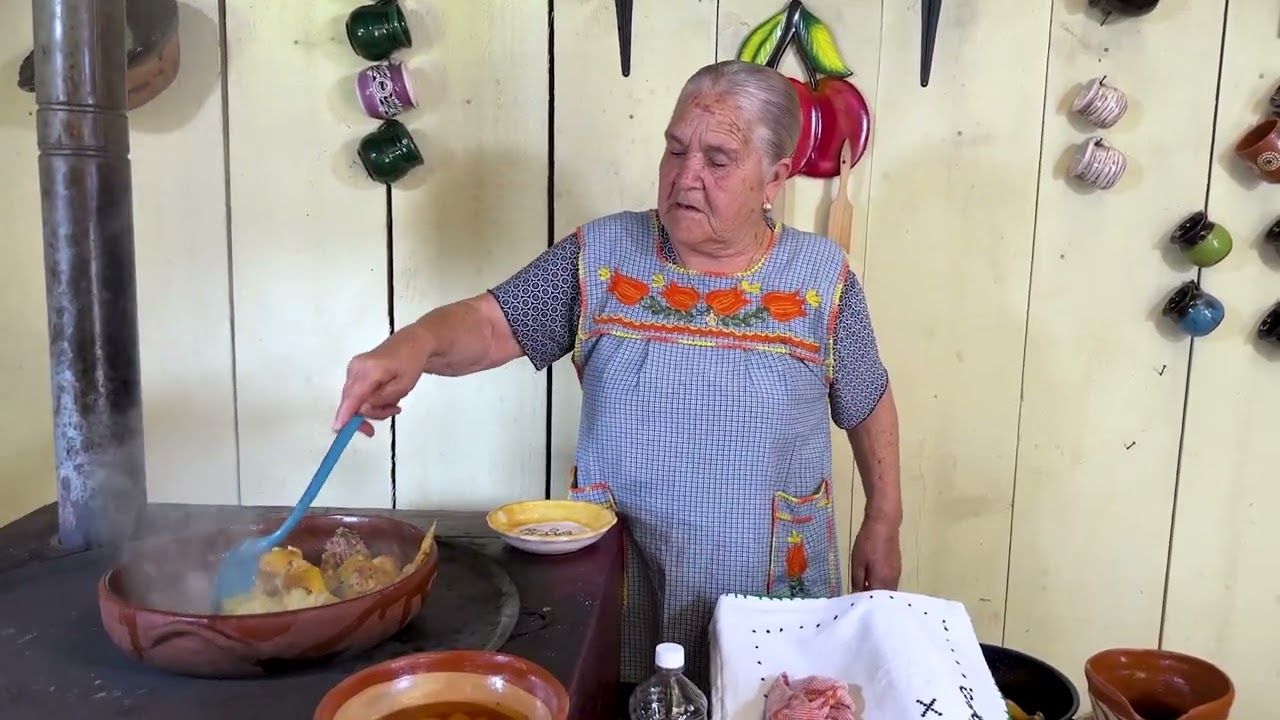 Cuando No Sepas Que Hacer En Las Fiestas, Prepara Pollo Con Piña