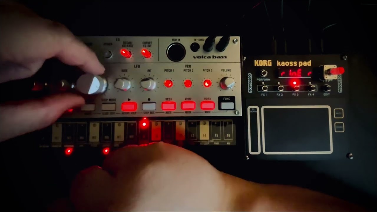 [Industrial Soundscape 001] Korg Volca Bass and NTS-3 Kaoss Pad.