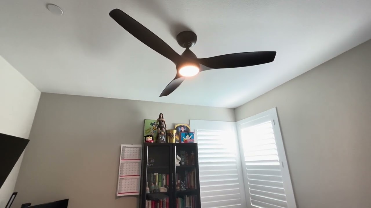 Modern Forms Skylark in a bedroom FR-W2202-54L #fandiego #bedroomfan #ceilingfan #modernforms