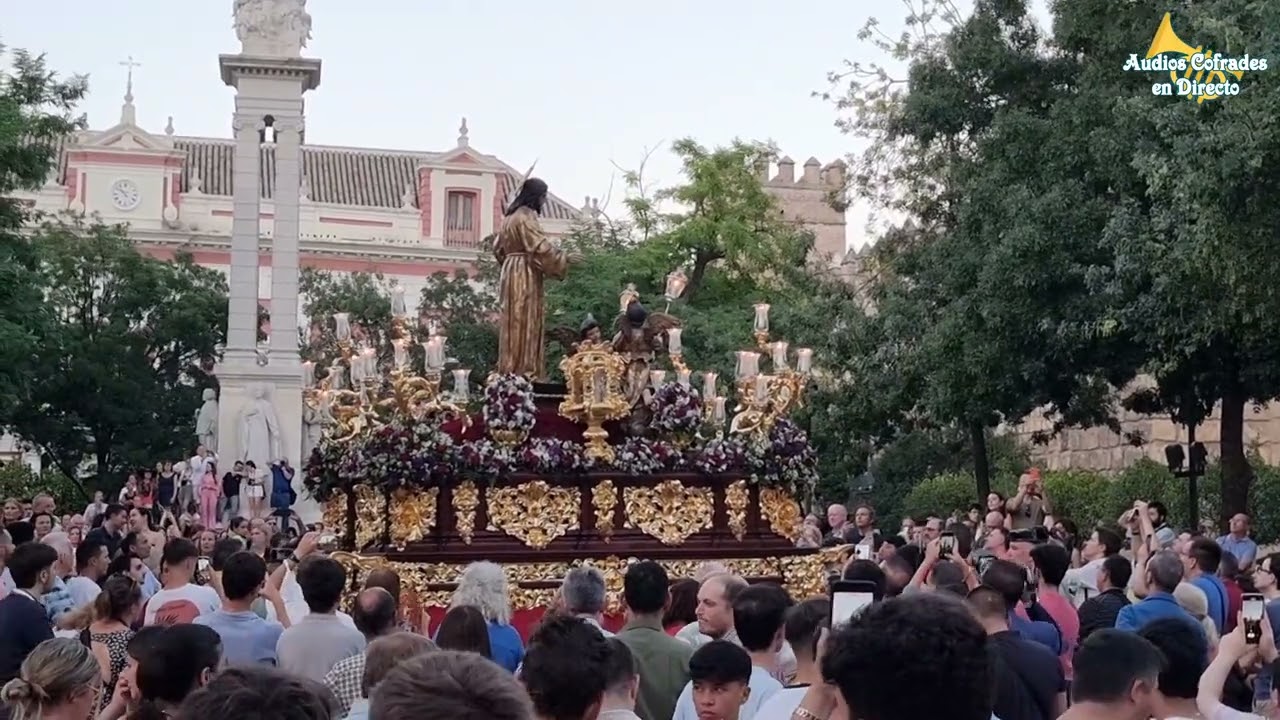 Sagrado Corazón de Jesús en el Monumento de la Inmaculada - BCT Tres Caidas de Triana 2023