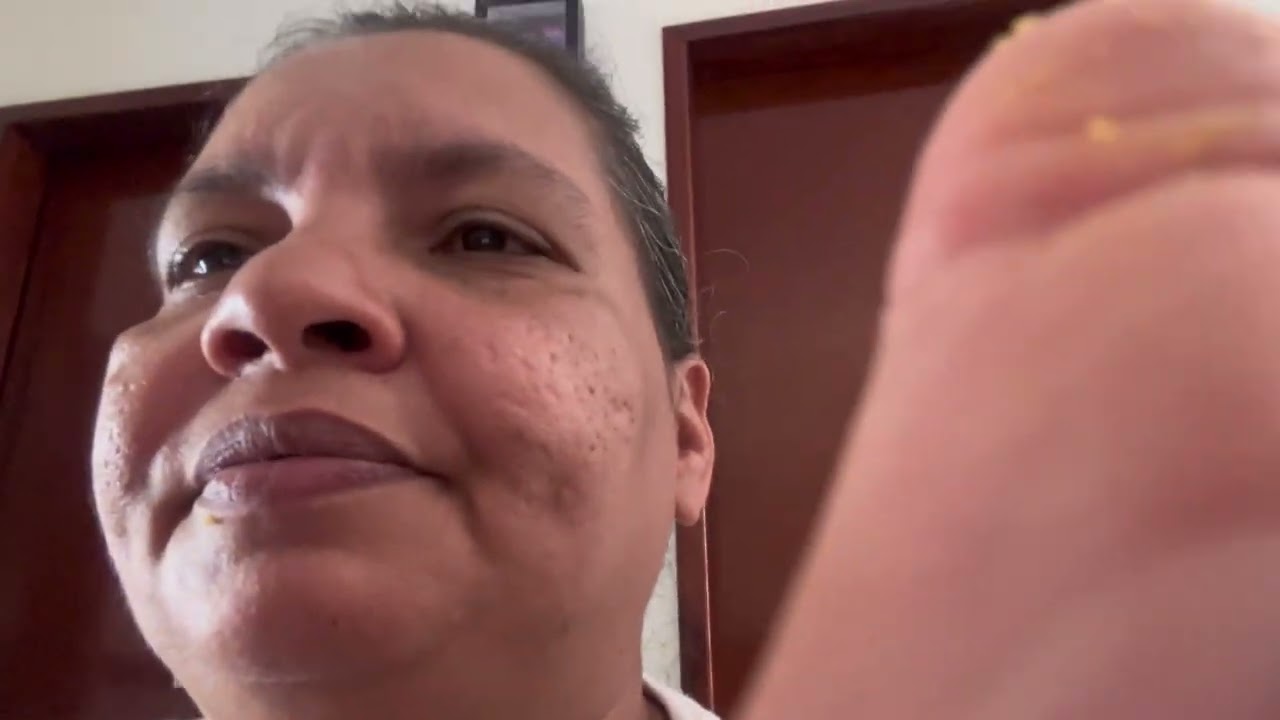 Despedida da mãe/passando em cidade / na casa da amiga 