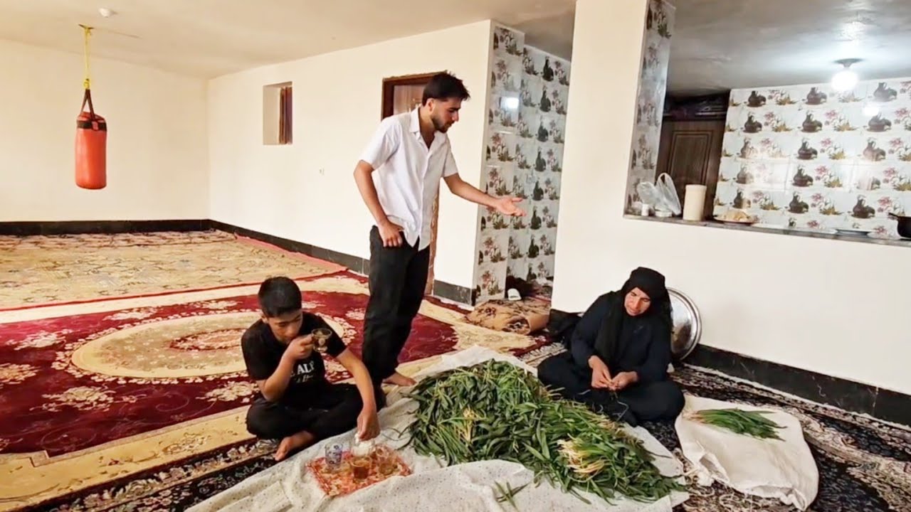 Wounds of Darkness: The Story of Hussein and Soraya Under the Shadow of Hojjat's Cruelty**