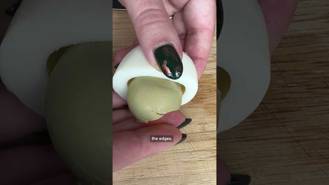 Why Boiled Eggs Turn Green