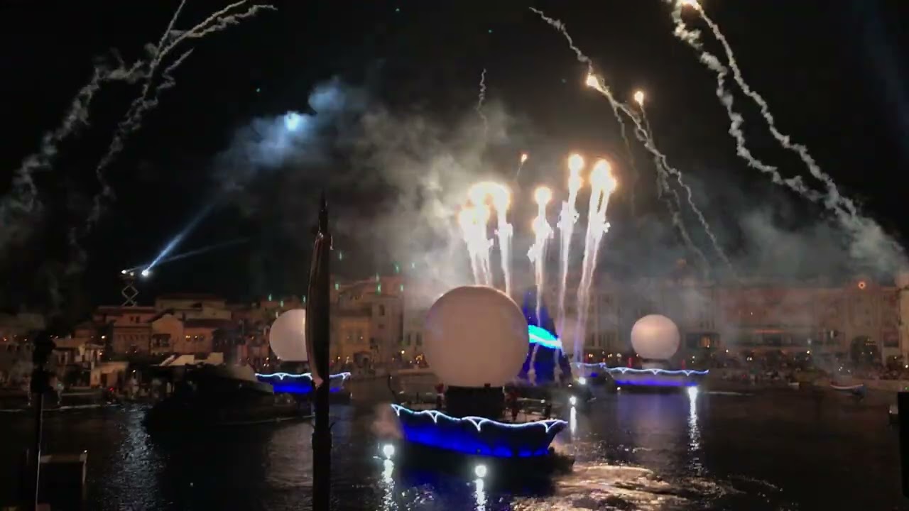 Tokyo DisneySea - Nighttime Spectacular - HD