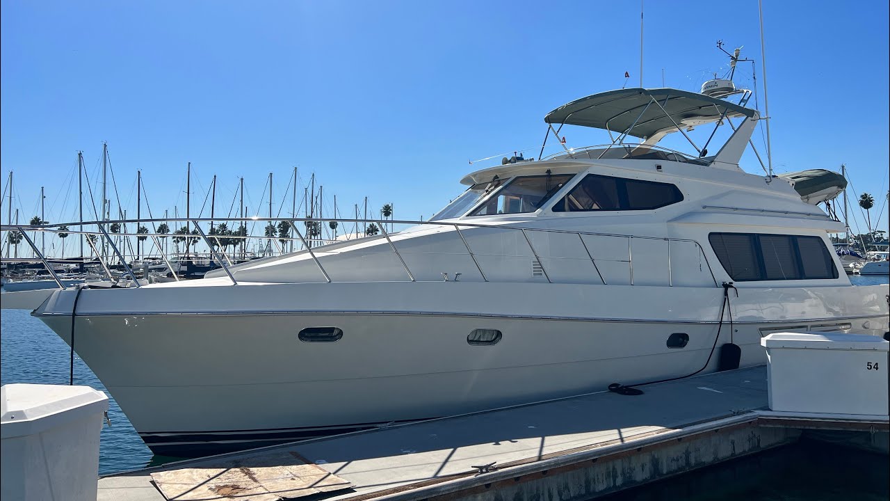 2004 McKinna 57 Pilothouse
