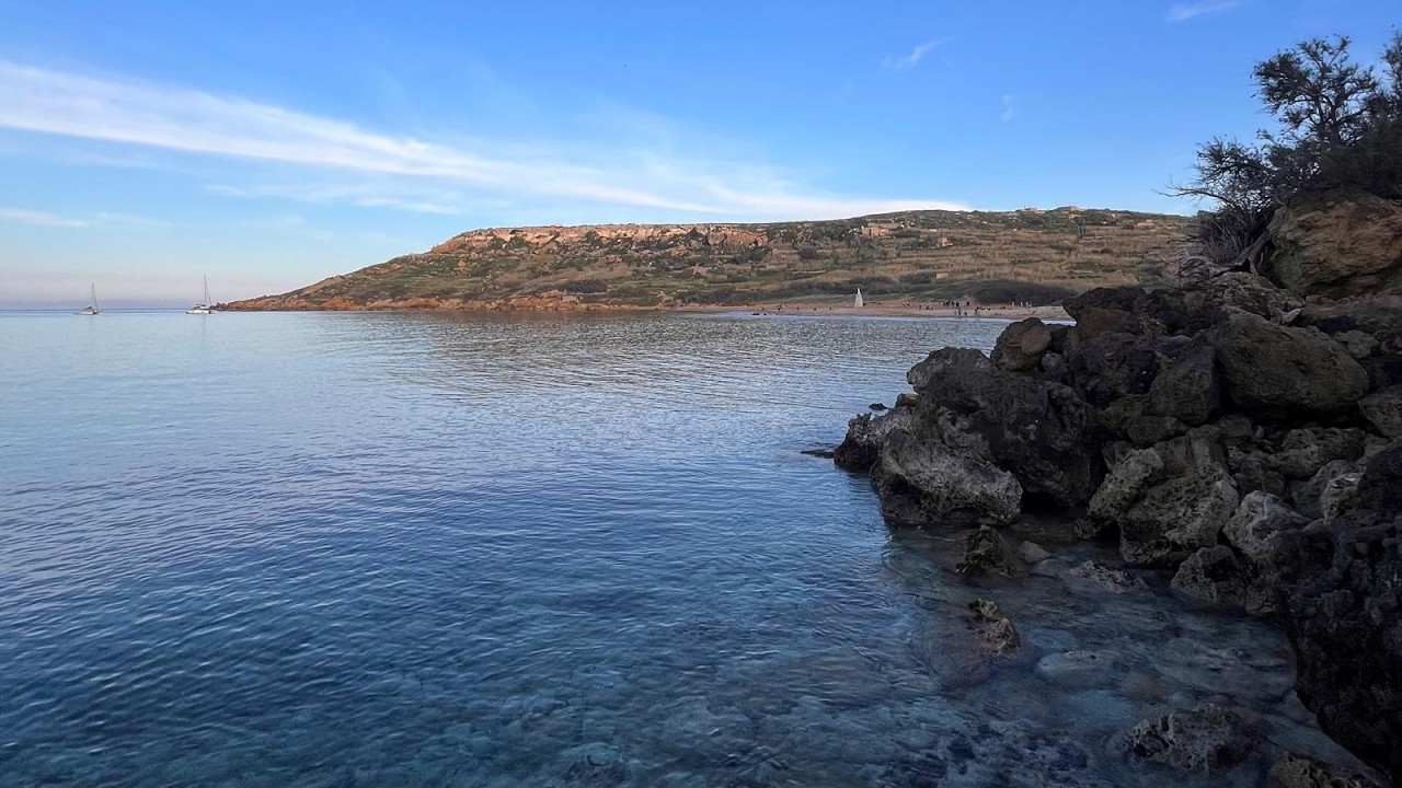 Wave Sounds & Distant Voices 🌊 Soft Beach Ambience & Seashore ASMR