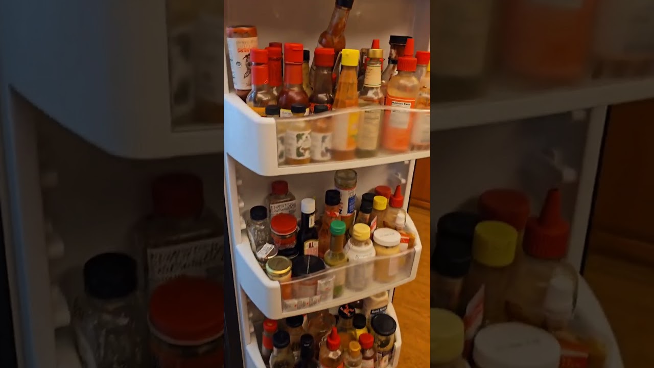 Cats Give Lunch Orders