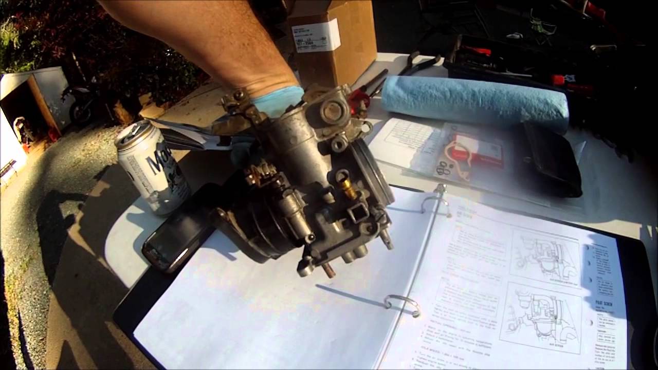 1983 Honda XL600R  Dual Carburetor Overhaul