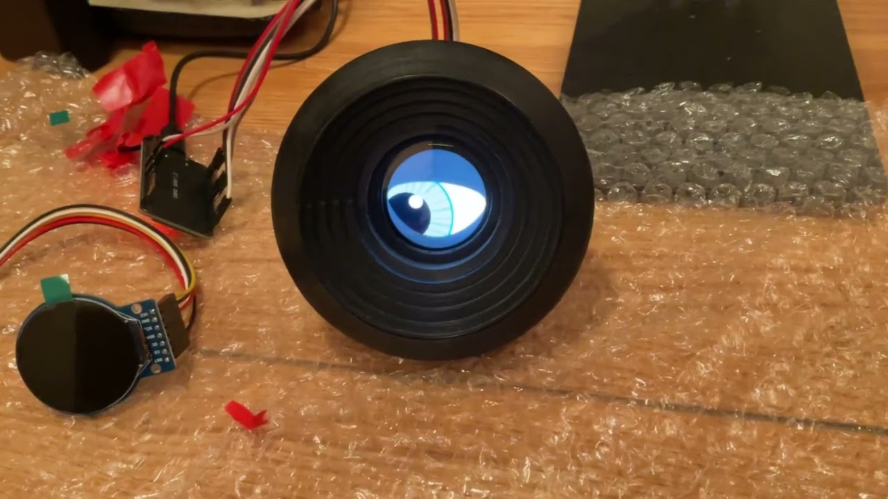 dalek eye 2 look left right