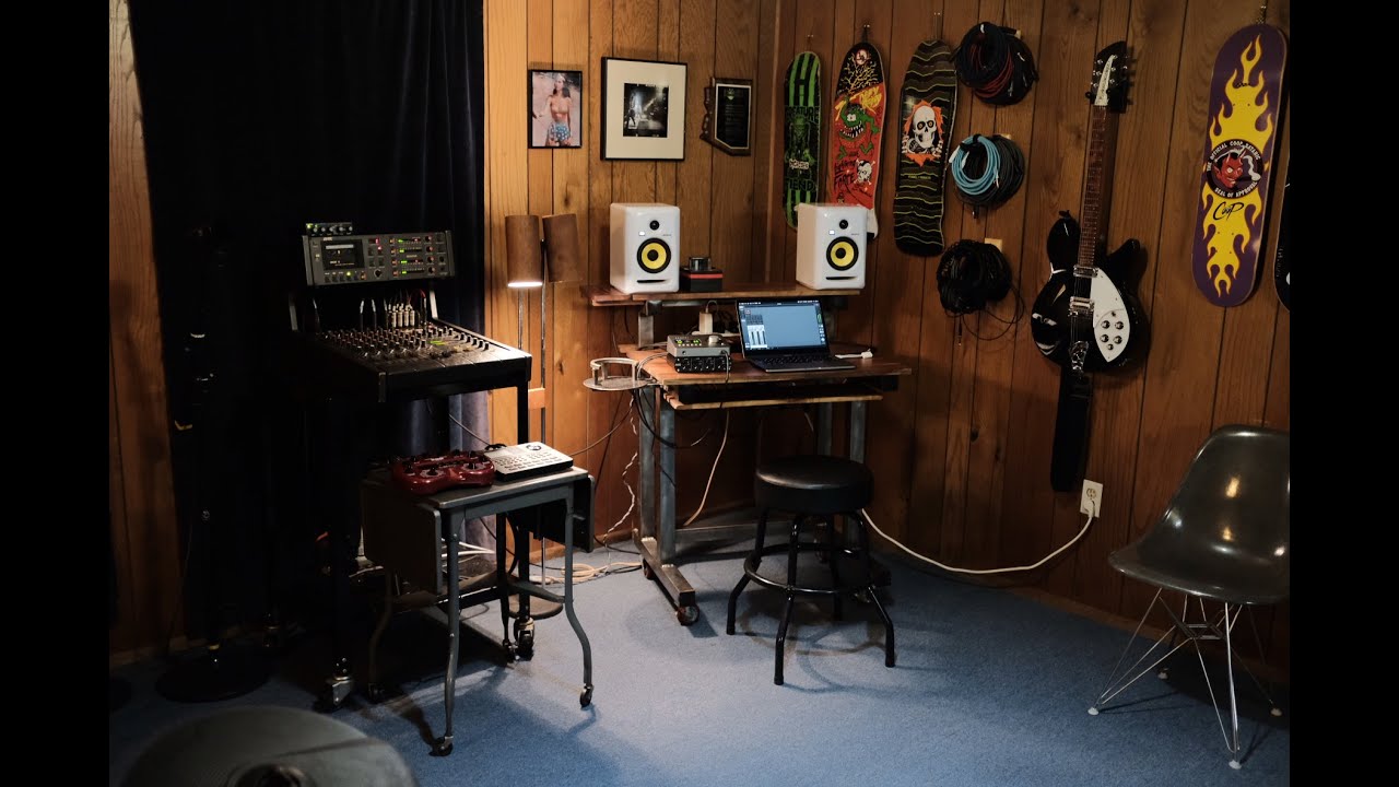 Home Studio Tour - Robin Wilson of Gin Blossoms