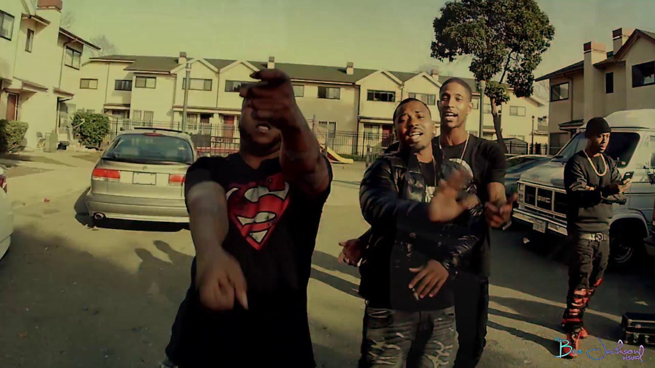 Selfmade Els ft. J. Stalin & L Boogie - Walk A Day In My Nikes (Music Video) [Thizzler.com]