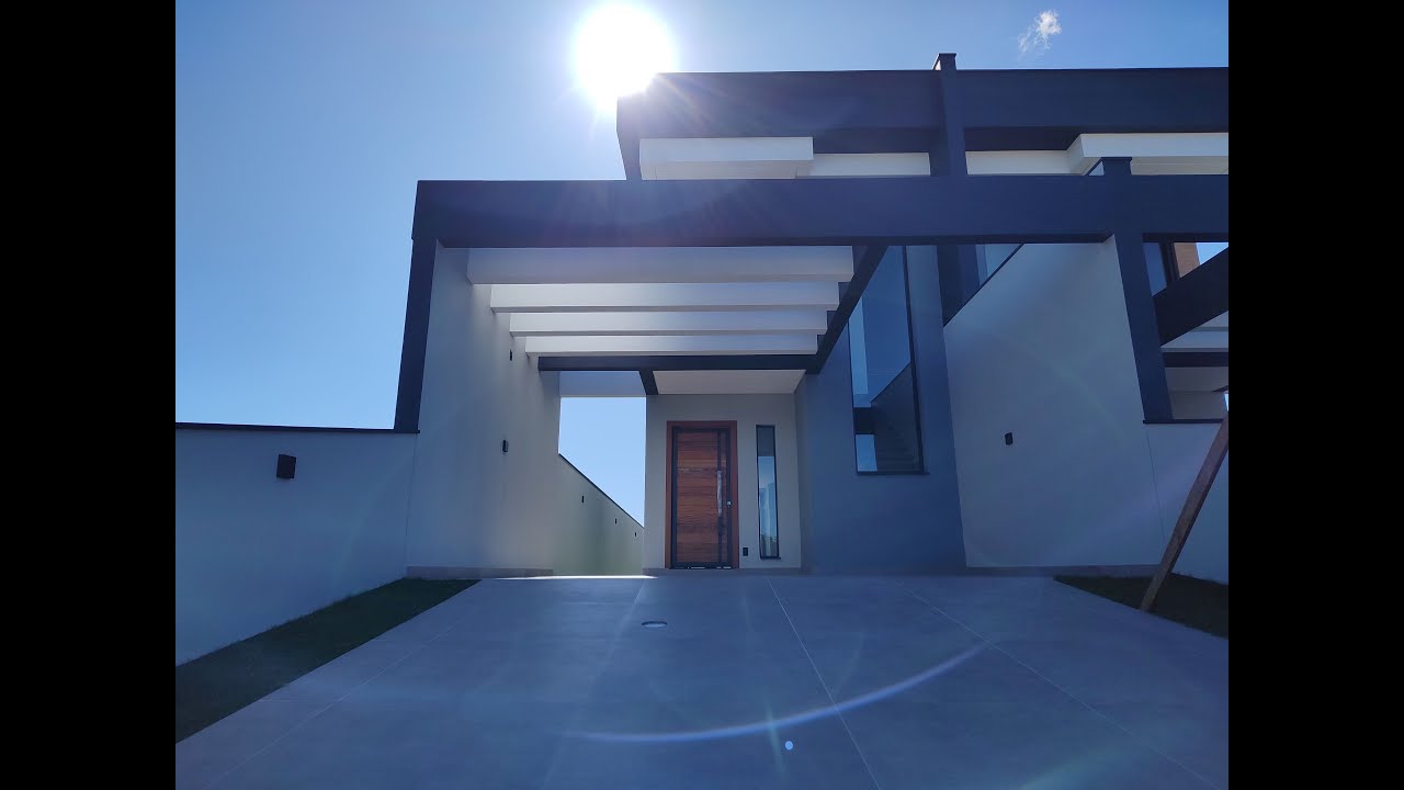 CASA NO JARDIM CAMPECHE | R$ 1.492.000 | PERTINHO DA PRAIA EM FLORIANÓPOLIS.