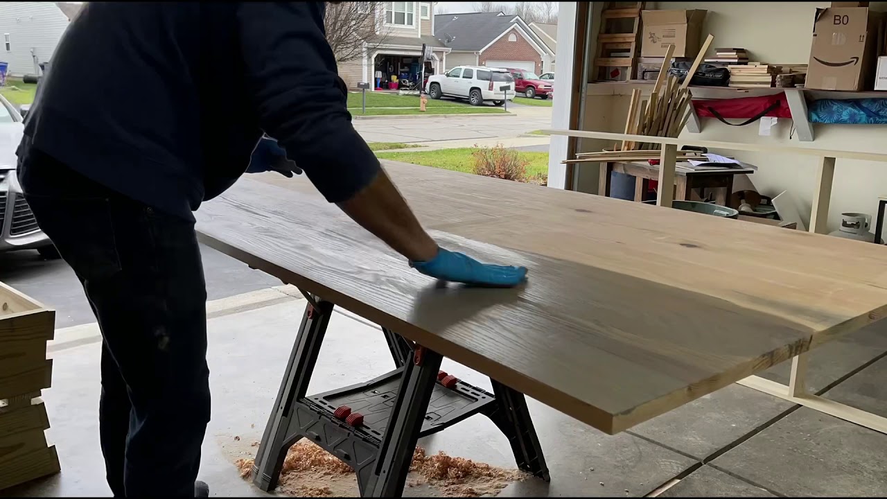 1 Coat Classic grey stain on a red oak table top