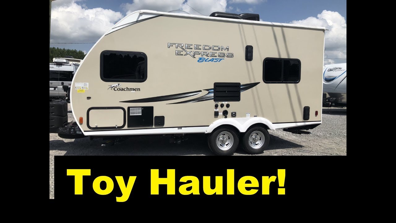 NEW!! Small Toy Hauler 17BLSE Freedom Express
