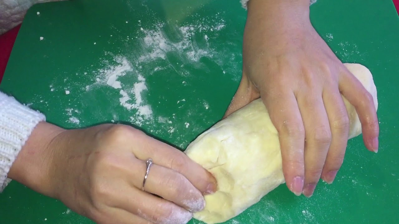 Best ever Home-baked Pineapple Biscuits - Crumbly Shortbread