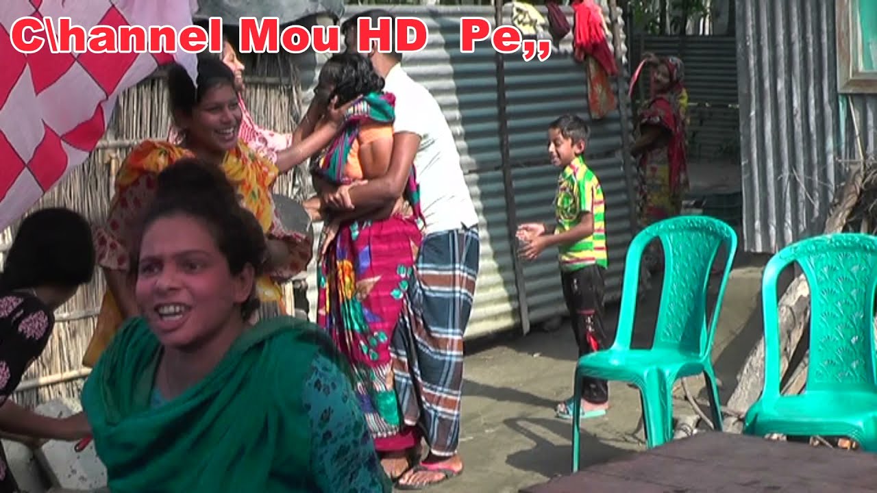 কালি মাখা মাখি।রং ছরা ছরি।জামাই শাশুড়ী কালি মাখা মাখি। এই ভিডিও দেখলে হাসতে হবে।১০০% হাসি আছে।