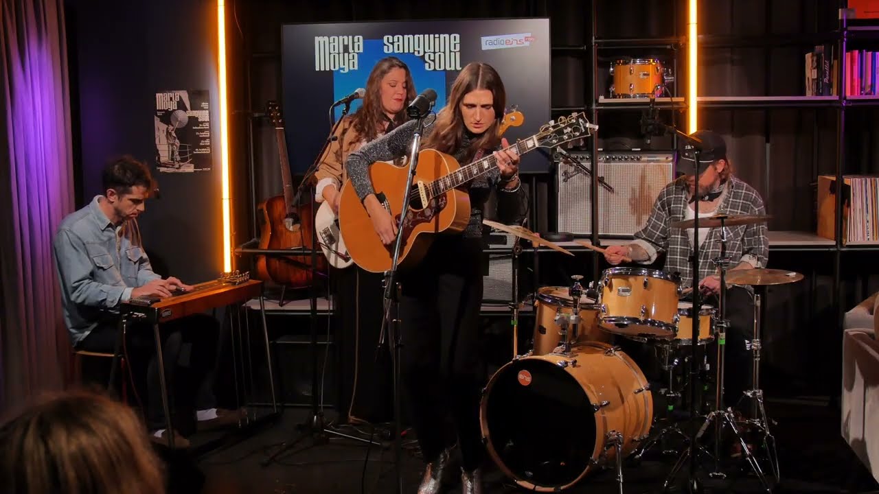 Marla Moya - radioeins [Live at Bikini Berlin]