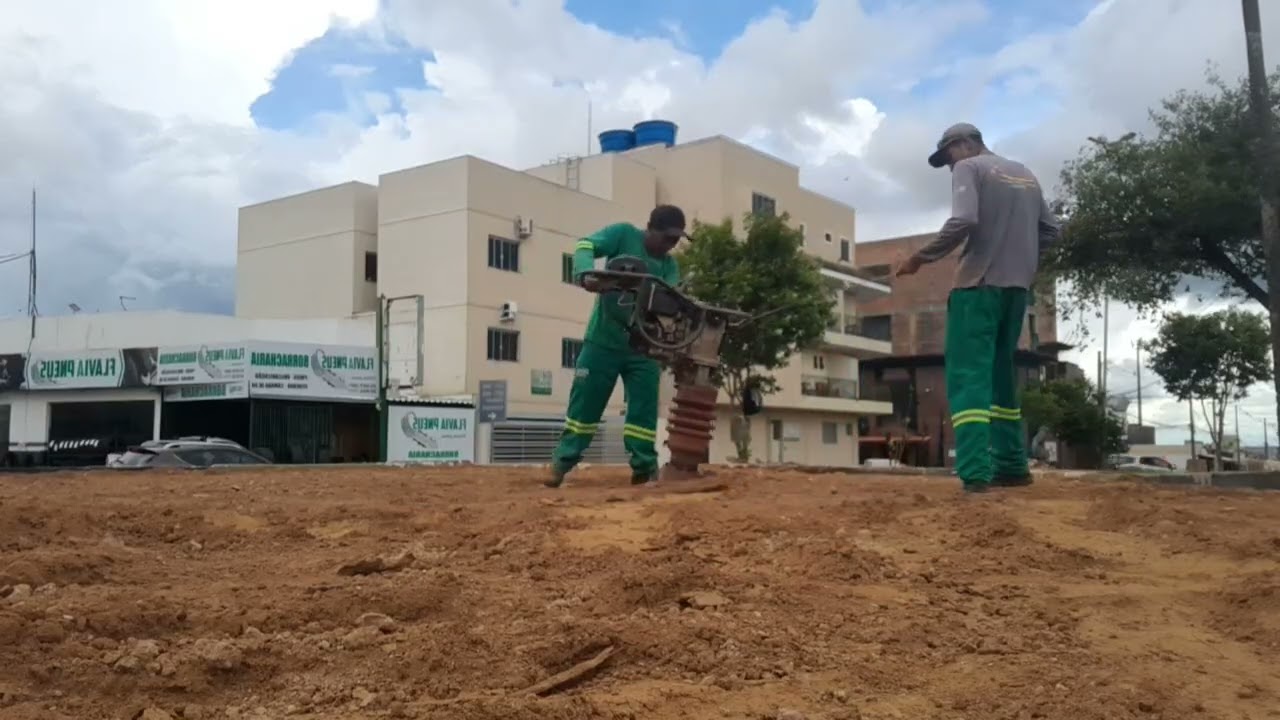 HOJE O TRABALHO FOI MEIO PESADO MAIS MESMO ASSIM SÓ TENHO AGRADECER A DEUS POR MAIS ESTE DIA 🙏🙏🙏🙏🙏.