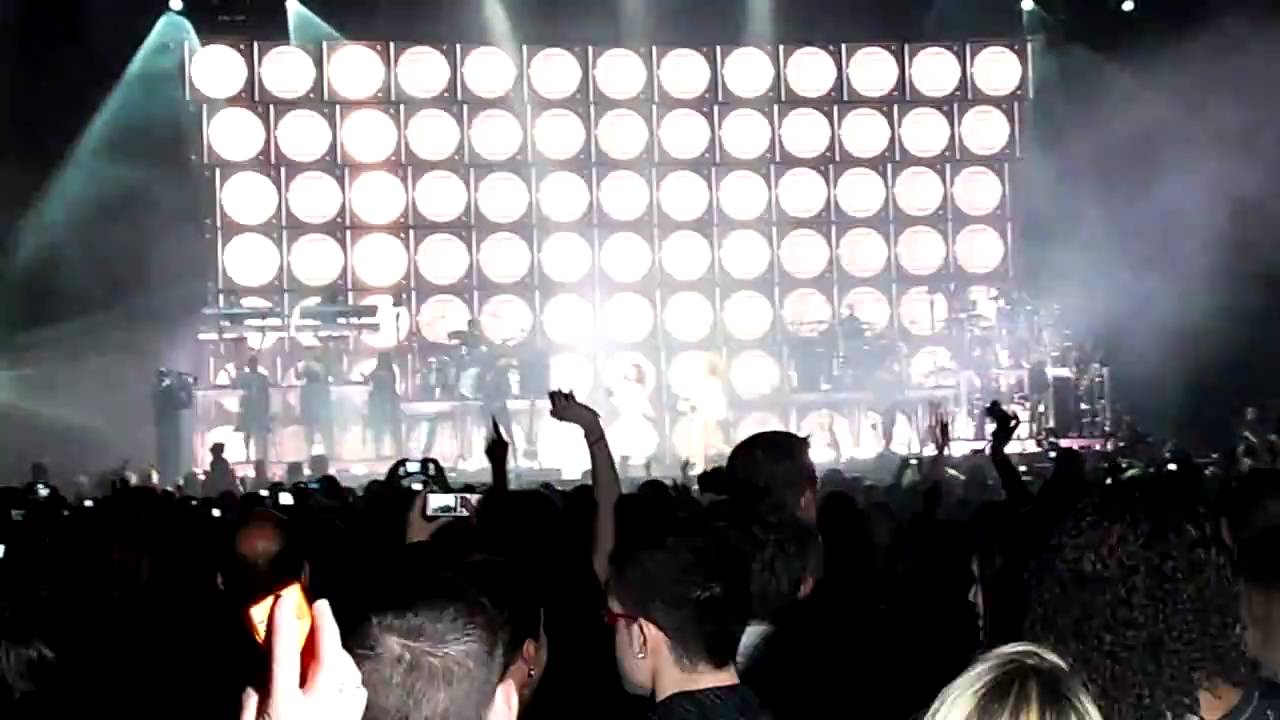 [HD] Beyonce - Crazy In Love (Live In Manchester 27/05/09)